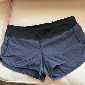 Lululemon navy speed up low rise lined shorts